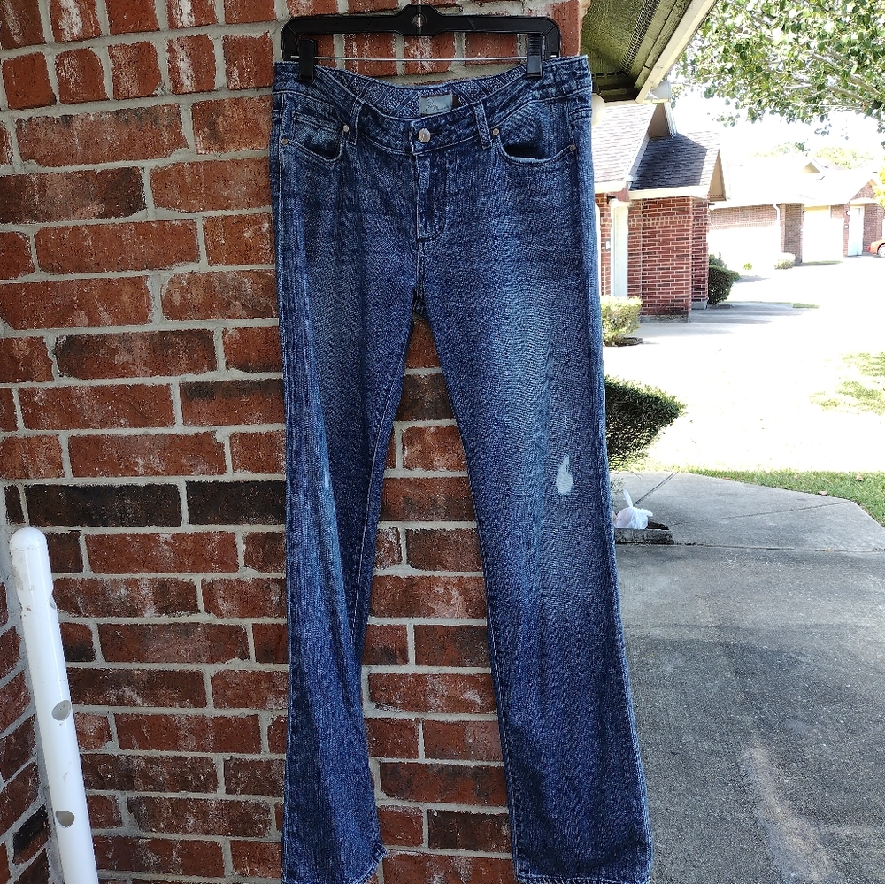 LADIES JEANS BU PAIGE